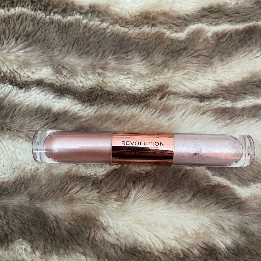 Makeup Revolution Eye Glisten Foil and Glitter Liquid Dual Ended Eyeshadow